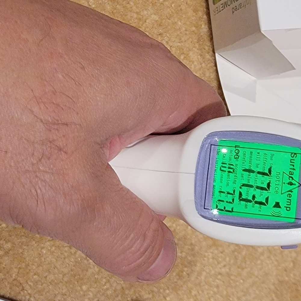 Infrared Thermometer New - Picture 6 of 10